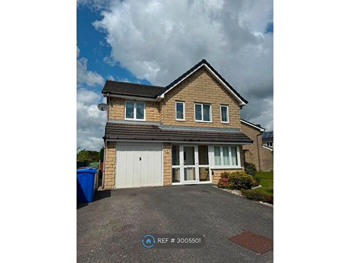 4 Bedroom Detached House To Rent In Hartley Drive, Nelson, BB9