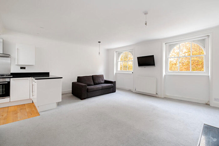 1 Bedroom Flat For Sale In Compton Road, London, N1