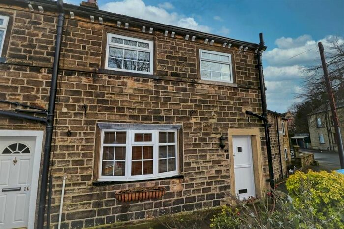 1 Bedroom Cottage To Rent In Herbert Street, Cottingley, Bingley, West Yorkshire, BD16