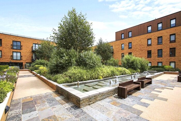 1 Bedroom Flat To Rent In Dowding Drive, London, SE9