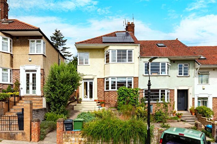 3 Bedroom End Of Terrace House For Sale In Briavels Grove, Montpelier, Bristol, BS6