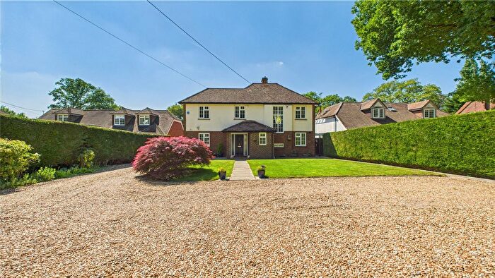 5 Bedroom Detached House For Sale In Chobham, Surrey, GU24