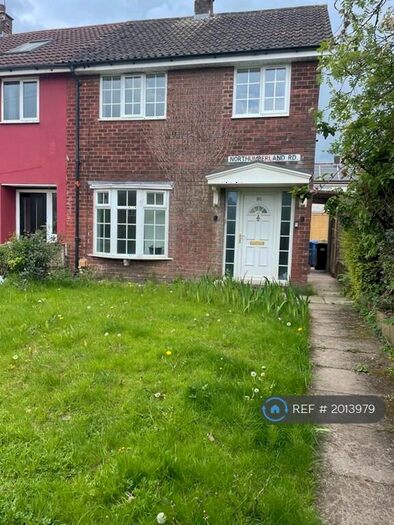 3 Bedroom End Of Terrace House To Rent In Northumberland Road, Stockport, SK5