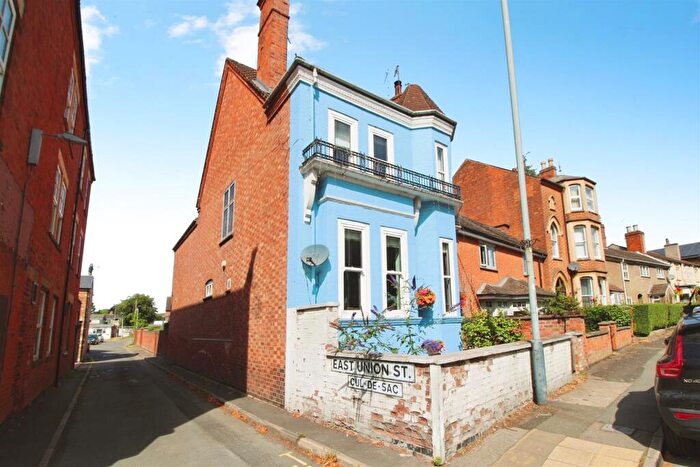 4 Bedroom Town House For Sale In Dunchurch Road, Town Centre, Rugby, CV22