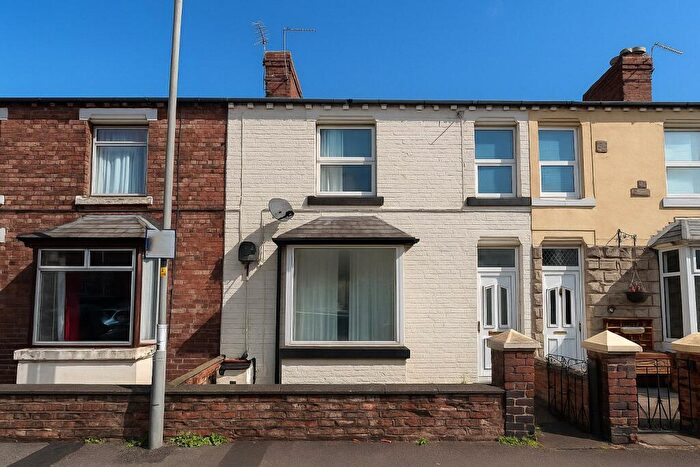 4 Bedroom Terraced House For Sale In Romanby Road, Northallerton, North Yorkshire, DL7