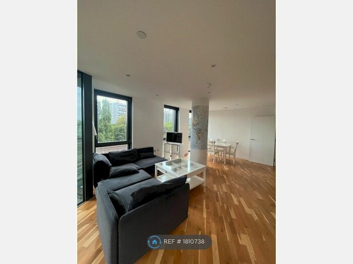 2 Bedroom Flat To Rent In Black Prince Road, London, SE1