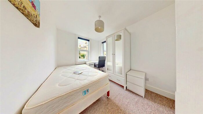 5 Bedroom House To Rent In Cork Street, BA1