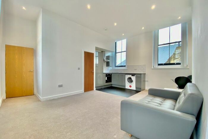 1 Bedroom Apartment To Rent In Law Russell House, BD1