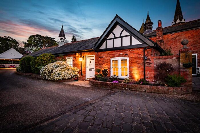 2 Bedroom Mews For Sale In The Barns, Bostock, CW10
