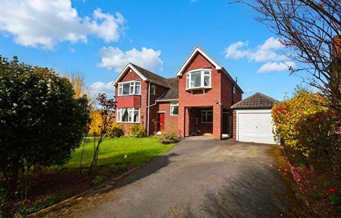 5 Bedroom Detached House For Sale In East Bawtry Road, Rotherham, S60