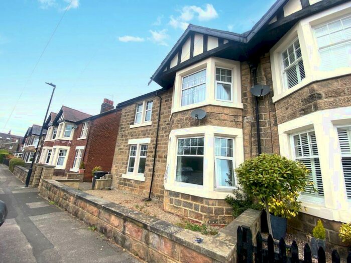 2 Bedroom Apartment To Rent In Chudleigh Road, Harrogate, HG1