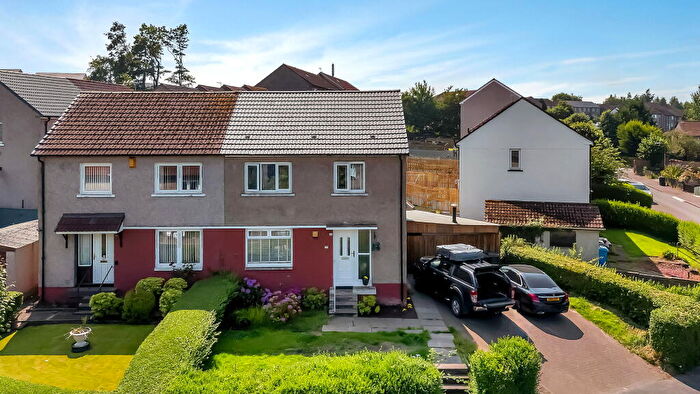 3 Bedroom Semi-Detached House For Sale In Divernia Way, Barrhead, Glasgow, East Renfrewshire, G78
