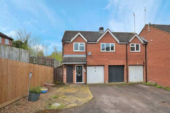 2 Bedroom Apartment To Rent In Charles Street, Wellingborough, NN8