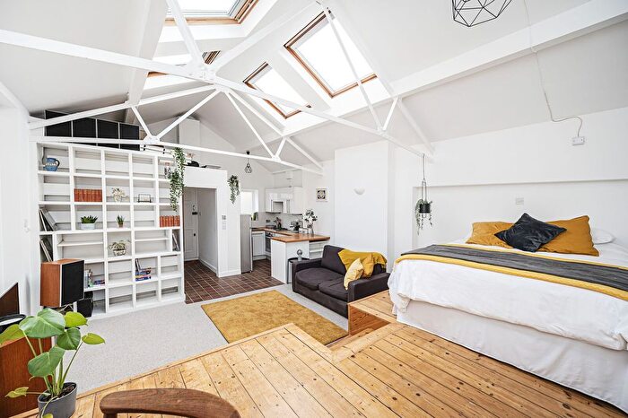 Studio To Rent In Magri Walk, Whitechapel, London, E1