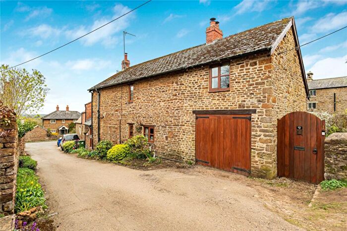 3 Bedroom Detached House For Sale In Eydon, Northamptonshire, NN11