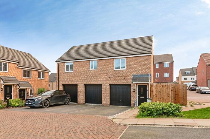 2 Bedroom Detached House For Sale In Withnall Close, Gedling, Nottingham, Nottinghamshire, NG4