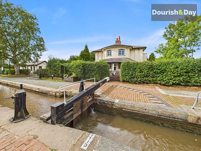 2 Bedroom Detached House For Sale In Grindley Brook, Whitchurch, SY13