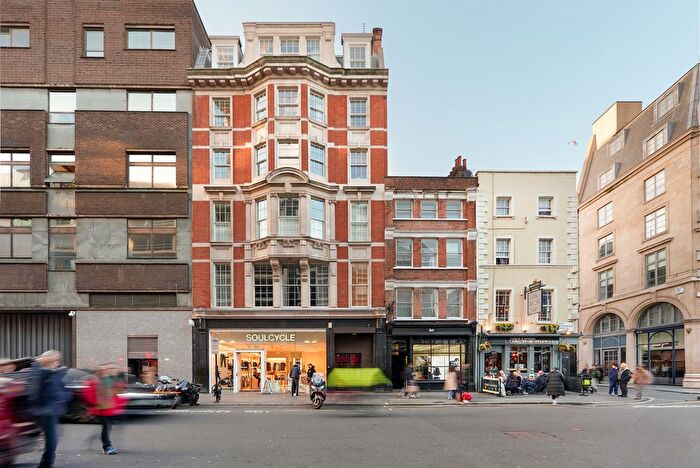 4 Bedroom Flat For Sale In Great Marlborough Street, London, W1F