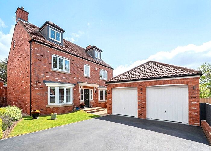 6 Bedroom Detached House For Sale In Station Gardens, Scholes, Leeds, West Yorkshire, LS15