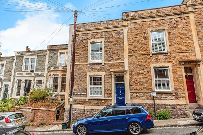 2 Bedroom Terraced House For Sale In Ambra Vale East, Clifton, Bristol, BS8