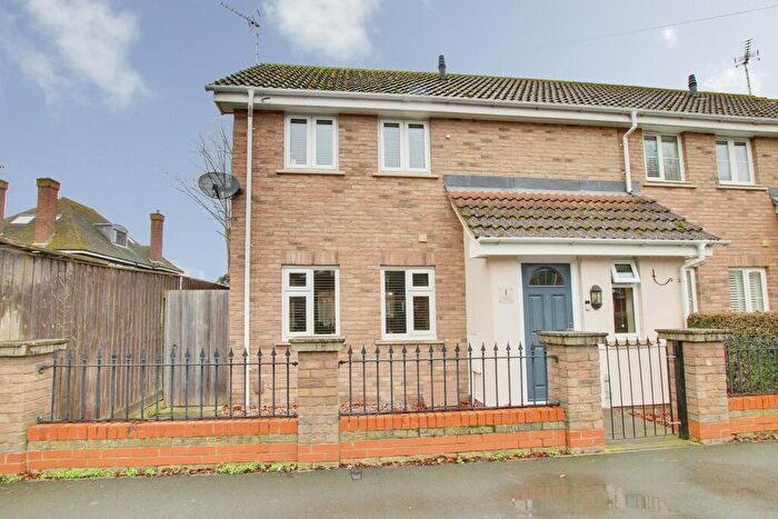 2 Bedroom Semi Detached House For Sale In Badgeney Road, March, PE15