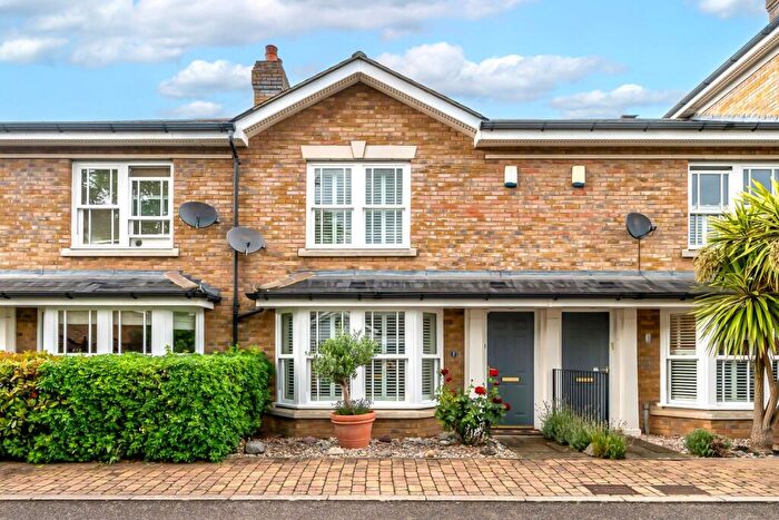 3 Bedroom House To Rent In Belvedere Mews, Langton Way, Blackheath, SE3