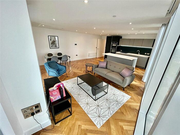 2 Bedroom Apartment To Rent In East Tower, Owen Street, Manchester, M15