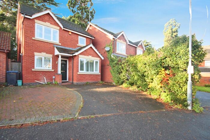 3 Bedroom Detached House For Sale In Wych Elm Drive, Leamington Spa, Warwickshire, CV31