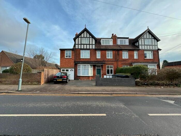 1 Bedroom Flat To Rent In Springfield Road, Kings Heath, B14