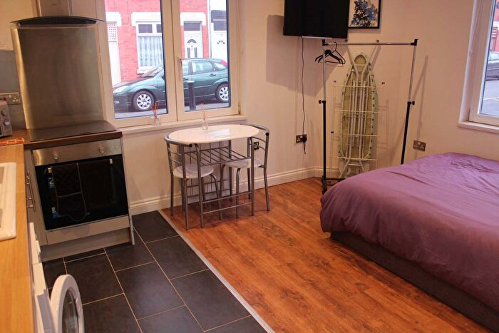 1 Bedroom Flat To Rent In Cross Street, Belgrave, LE4