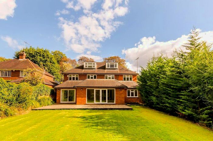 6 Bedroom Detached House To Rent In Traps Lane, Coombe, New Malden, KT3