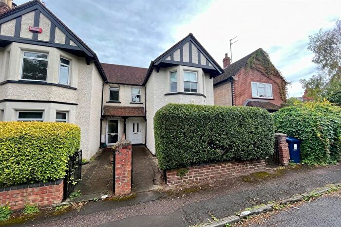 4 Bedroom Terraced House To Rent In Minster Road, Cowley, Oxford, Oxfordshire, OX4
