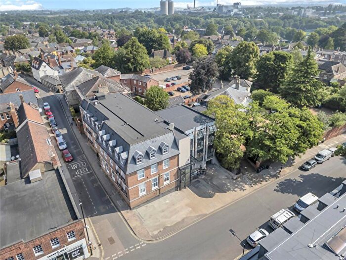 2 Bedroom Flat For Sale In Bury St Edmunds, Suffolk, IP33