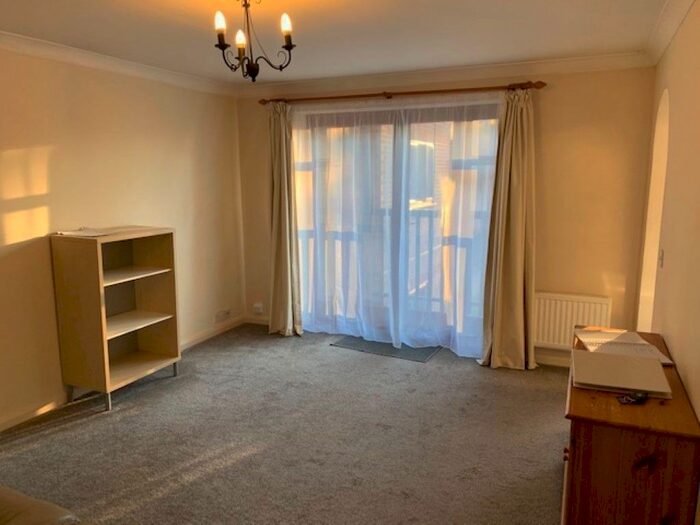 2 Bedroom Flat To Rent In Pine Court, Plantation Drive, Sprowston, Norwich, NR7