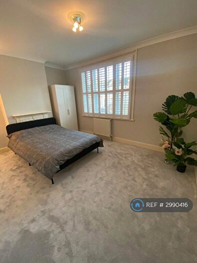 3 Bedroom Terraced House To Rent In Basildon Road, London, SE2