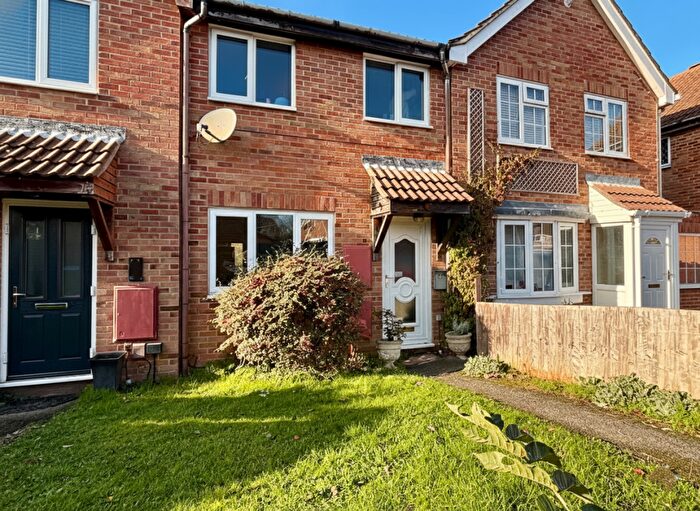2 Bedroom Terraced House To Rent In Pennycress, SO31