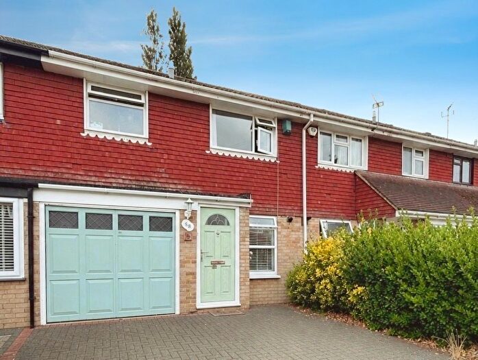 3 Bedroom Terraced House For Sale In Highclere Road, Aldershot, Hampshire, GU12