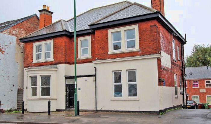 2 Bedroom Flat To Rent In Woodborough Road, Mapperley, NG3