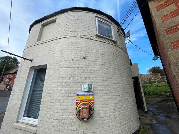 1 Bedroom Flat To Rent In High Street, Potterne, Devizes, SN10