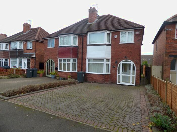 3 Bedroom Semi-Detached House To Rent In Mavis Road, Longbridge, Northfield, Birmingham, B31
