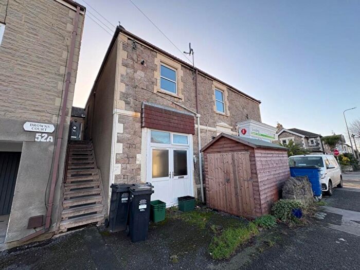 3 Bedroom Flat To Rent In Clevedon Road, Weston-super-Mare, North Somerset, BS23