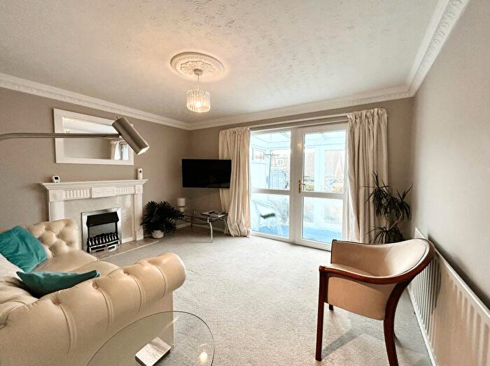 2 Bedroom Bungalow To Rent In Weston Park View, Otley, LS21