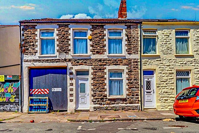 5 Bedroom Private Halls To Rent In Lucas Street, Cathays, CF24