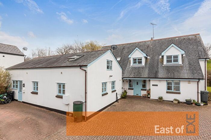 7 Bedroom Detached House For Sale In Longmeadow Road, Lympstone, Exmouth, EX8