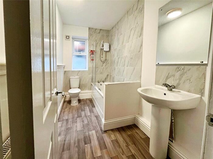 5 Bedroom Terraced House To Rent In Harborough Road, Southampton, Hampshire, SO15