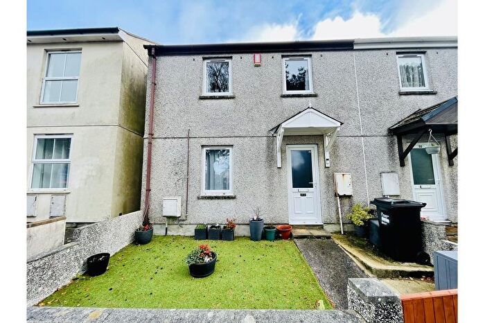 3 Bedroom End Terrace House For Sale In Park Road, Camborne, Camborne, TR14