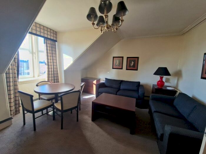 2 Bedroom Flat To Rent In Rosemount Viaduct, Rosemount, Aberdeen, AB25