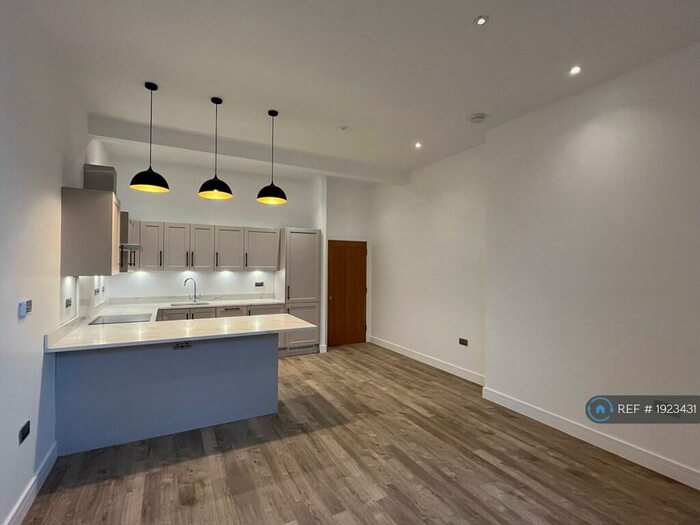 1 Bedroom Flat To Rent In Fox Lane, London, N13