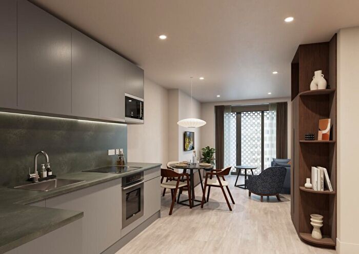 Apartment To Rent In The Fernley, Square Gardens, Botanic Avenue, Manchester, Greater Manchester, M15