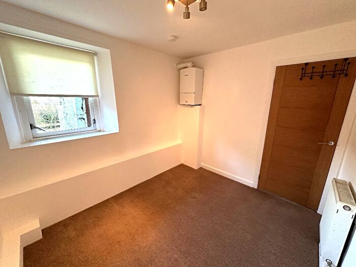 2 Bedroom Flat To Rent In Brown Street, Broughty Ferry, Dundee, DD5